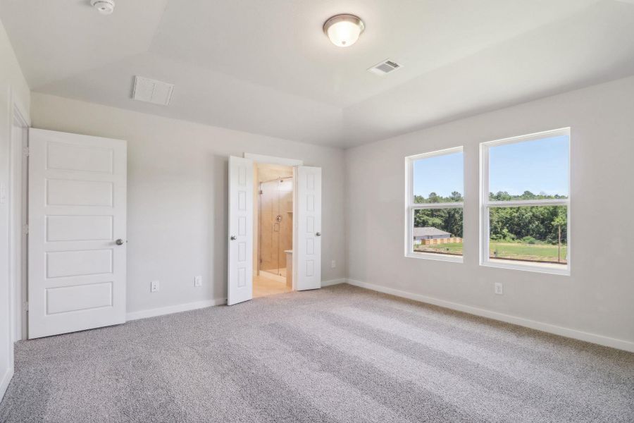 Photo is not of the actual home, but is an inspirational photo of builder’s model home and may depict options, furnishings, and/or decorator features that are not included Photo is not of the actual home, but is an inspirational photo of builder’s model home and may depict options, furnishings, and/or decorator features that are not included