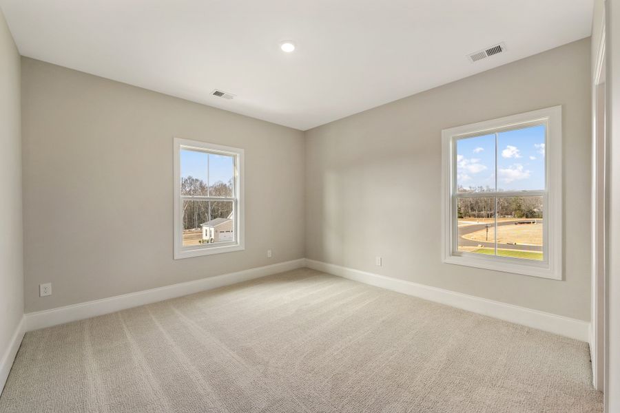 Spacious, unfurnished interior of a new home in Walnut Grove, Easley (Image 50). Spacious, unfurnished interior of a new home in Walnut Grove, Easley (Image 50).