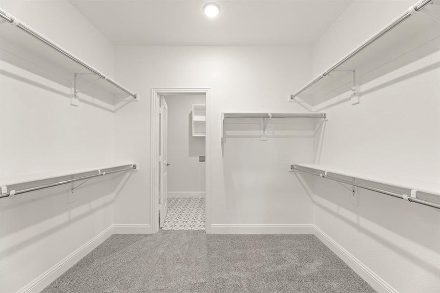 32. 2509 Swinley - Closet 32. 2509 Swinley - Closet