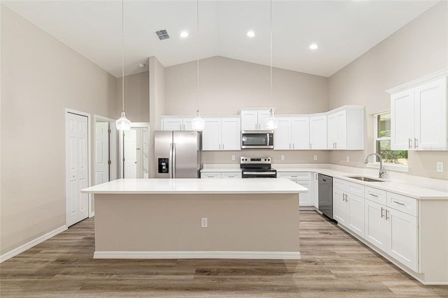 Furnished interior view inside a new home in , Dunnellon (Image 4).