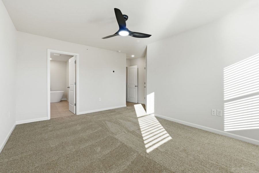 8395 Columbia Court, Palmetto, GA. - Slide 12 8395 Columbia Court, Palmetto, GA. - Slide 12