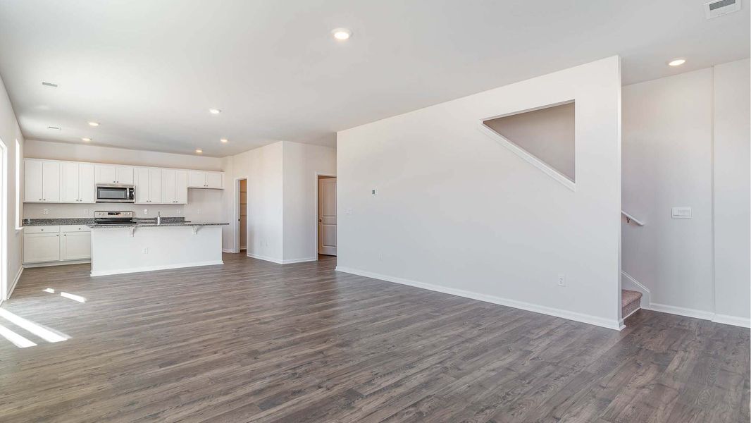 Spacious, unfurnished interior of a new home in Auberon Woods, Conway (Image 9).