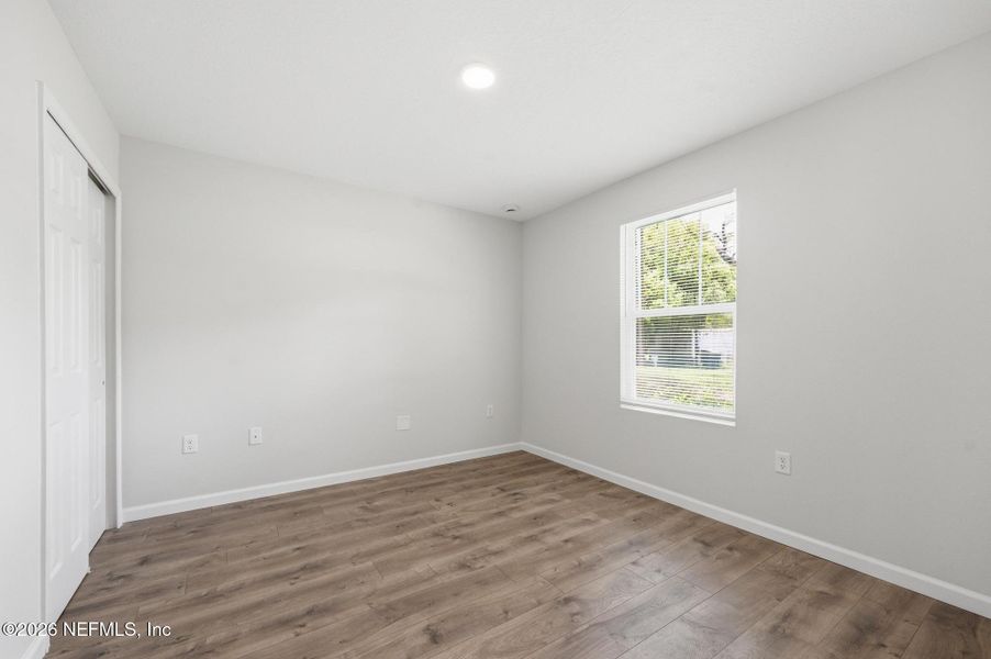 Spacious, unfurnished interior of a new home in , Jacksonville (Image 22).