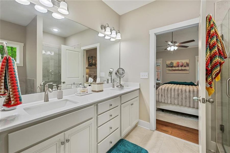 Furnished interior view inside a new home in , Villa Rica (Image 39).