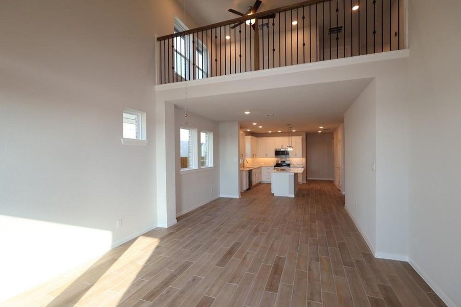 Spacious, unfurnished interior of a new home in The Grand Prairie 40’, Hockley (Image 14). Spacious, unfurnished interior of a new home in The Grand Prairie 40’, Hockley (Image 14).