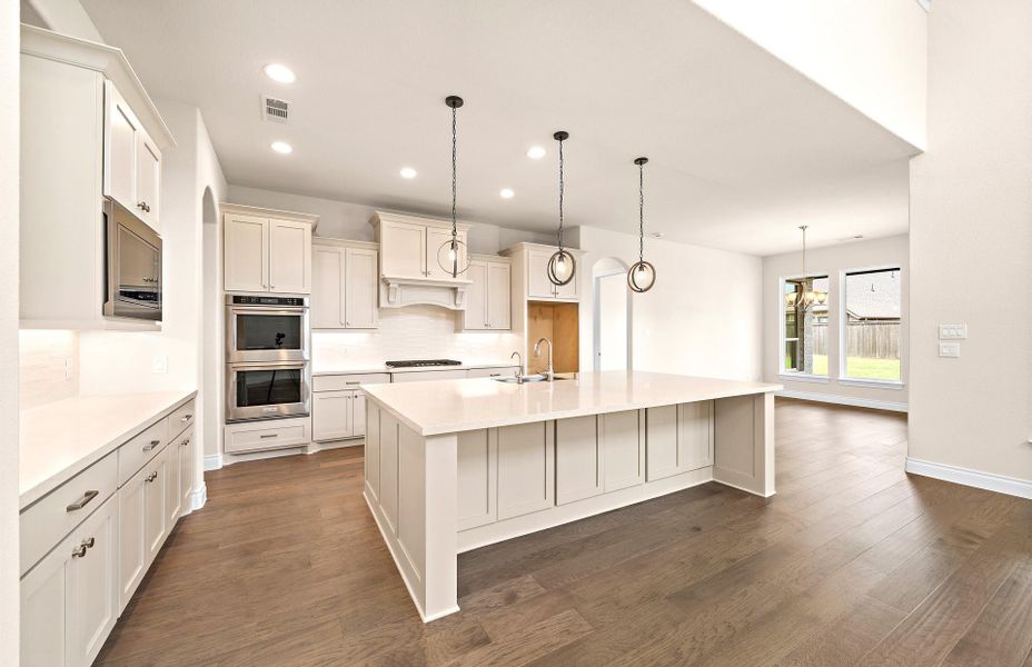 Furnished interior view inside a new home in Bridgeland 60′, Cypress (Image 8). Furnished interior view inside a new home in Bridgeland 60′, Cypress (Image 8).