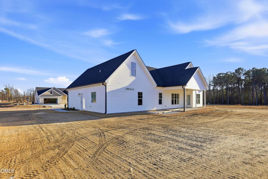 06-111 Mary Hopes Pl-6