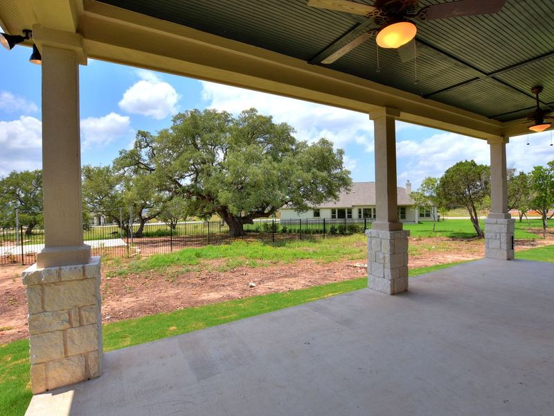 Representative exterior details of a home built from the Siena II by Giddens Homes in Clearwater Ranch, Liberty Hill (Image 61).