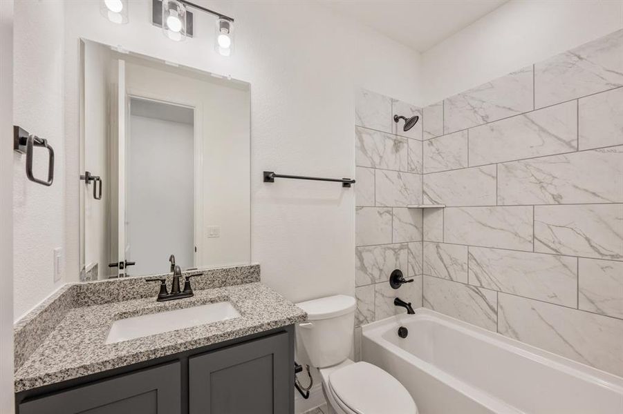 Furnished interior view inside a new home in Bear Creek Classic 60, Lavon (Image 13). Furnished interior view inside a new home in Bear Creek Classic 60, Lavon (Image 13).