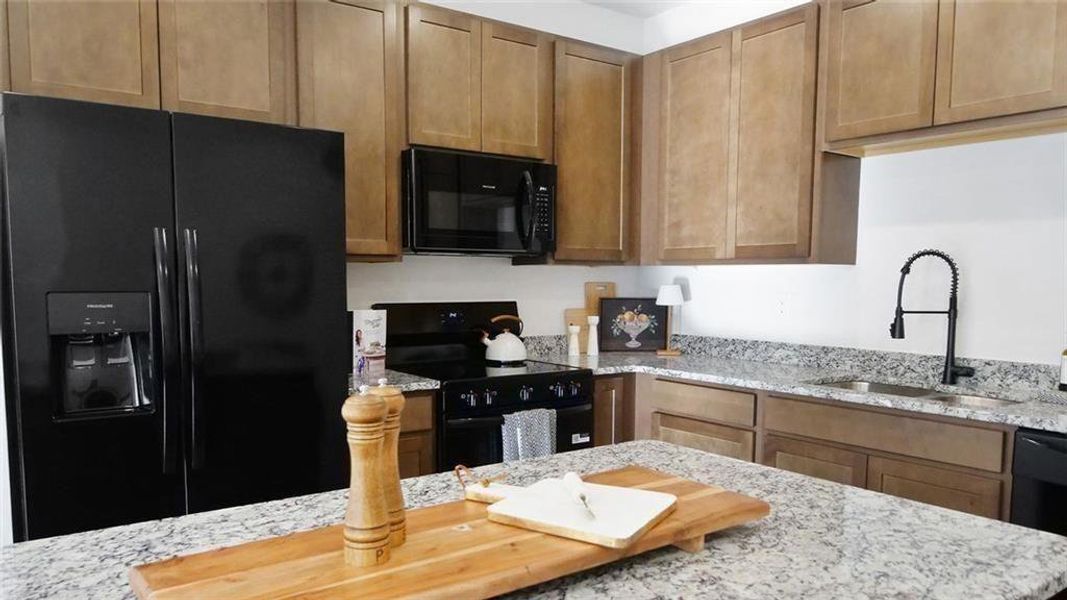 Furnished interior view inside a new home in Johnson Crossing, Cartersville (Image 6).