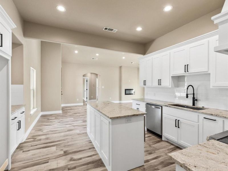 Furnished interior view inside a new home in , Granbury (Image 9).