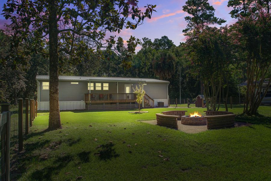 Exterior details and patio area of a home in , Dorchester (Image 22).