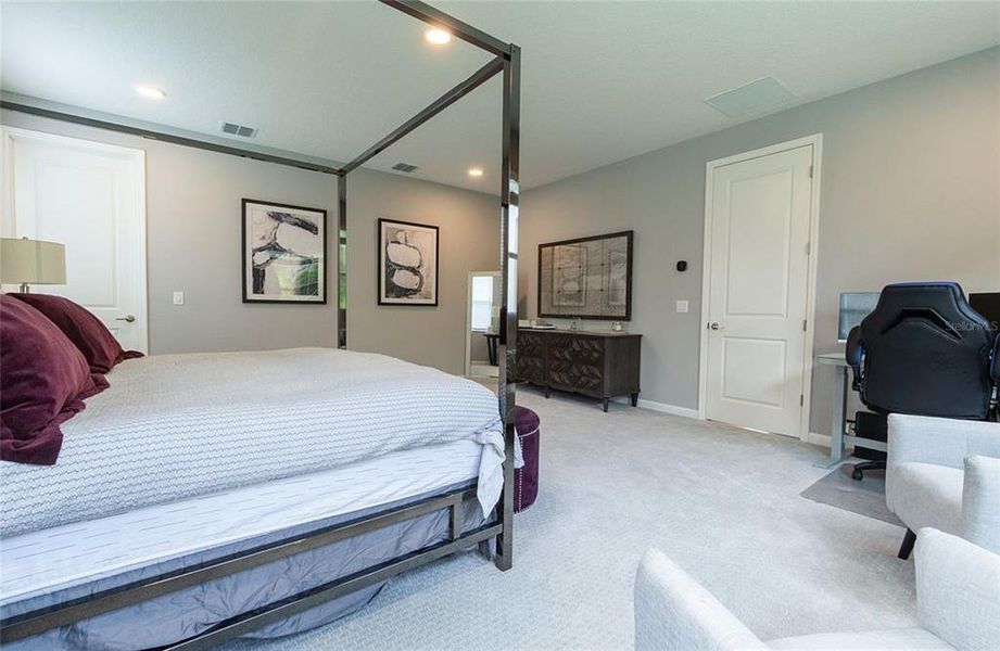 Furnished interior view inside a new home in , St. Cloud (Image 21).