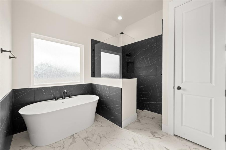 115 Blackstar- Primary Suite-3