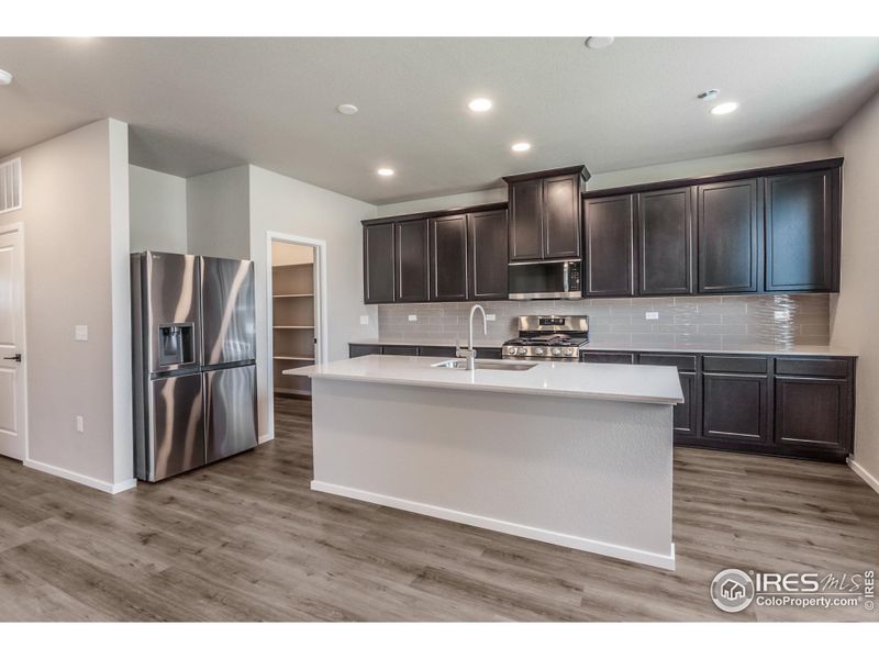 KITCHEN W/ S.S. APPLIANCES INCLUDED