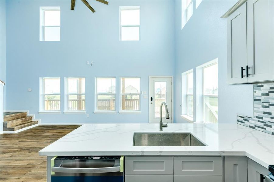 Furnished interior view inside a new home in , Freeport (Image 13).