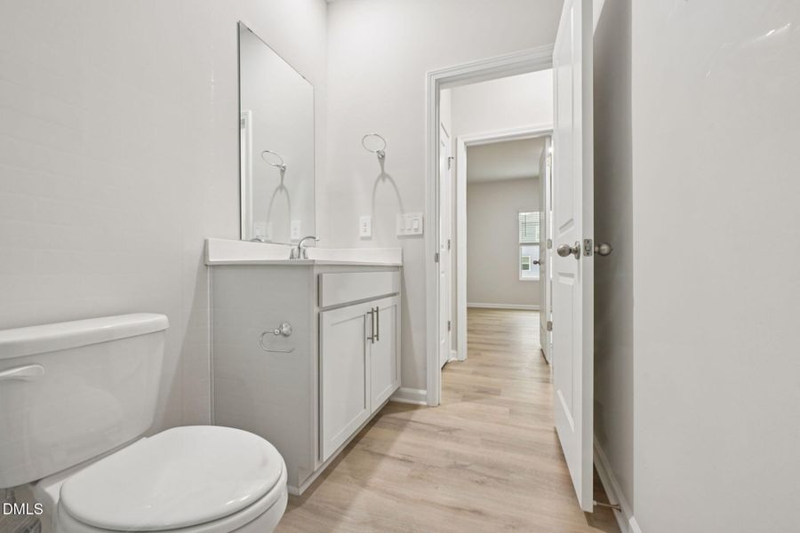 27-web-or-mls-Raleigh - Oak Manor - 608