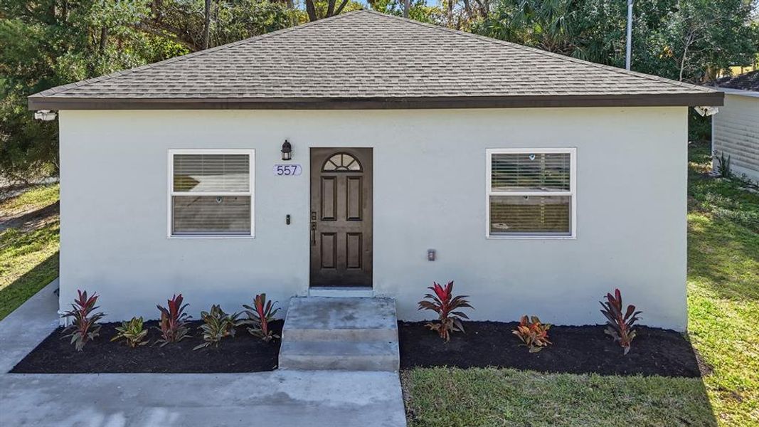 Exterior details and patio area of a home in , Daytona Beach (Image 25). Exterior details and patio area of a home in , Daytona Beach (Image 25).