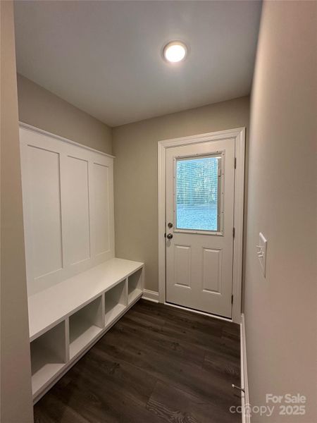 Image 6 of a home in .