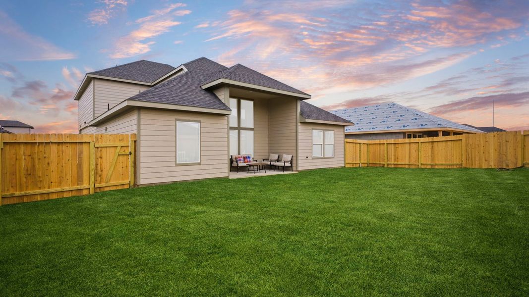Exterior details and patio area of a home in Evergreen, Rosenberg (Image 28). Exterior details and patio area of a home in Evergreen, Rosenberg (Image 28).