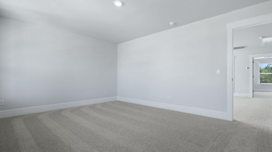 Spacious, unfurnished interior of a new home in Berkeley Bay, Ridgeville (Image 22).