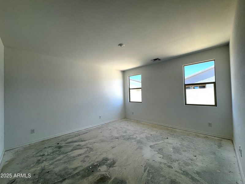 23 - Owner's Suite 23 - Owner's Suite