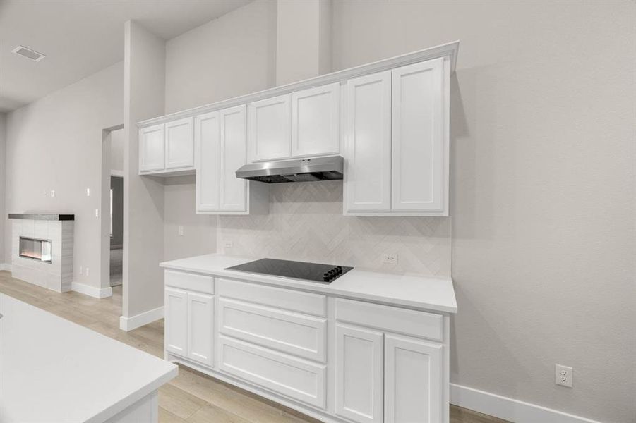 1726 Seagrove- Kitchen-4