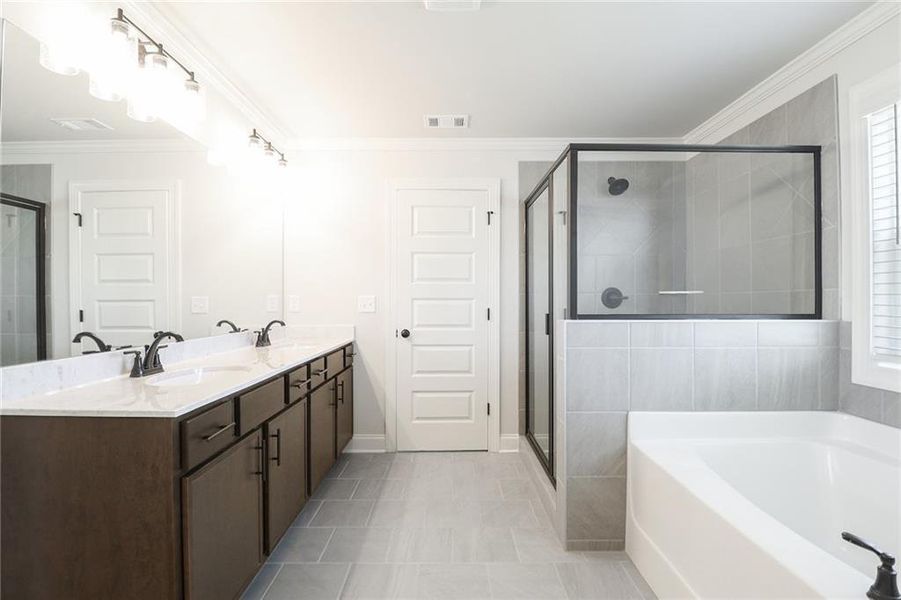 Furnished interior view inside a new home in Calgary Downs, Winder (Image 7).