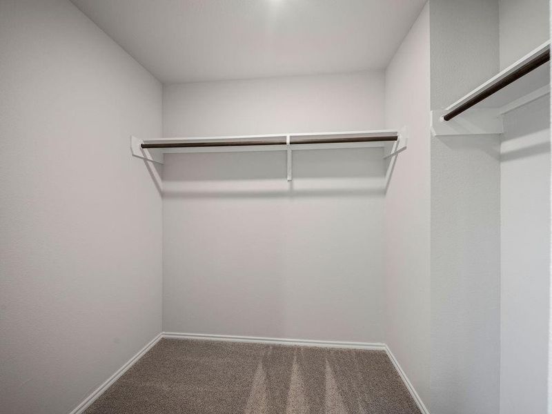 Spacious, unfurnished interior of a new home in Stoney Ridge, Hudson (Image 22).