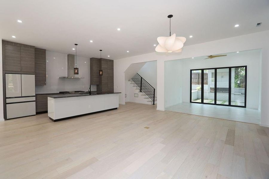 Image 37 of a home in .
