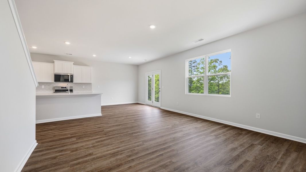 Spacious, unfurnished interior of a new home in The Preserve at Agricultural Village, Perry (Image 22).