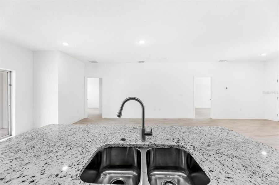 Close-up of interior finishes inside a home in , Citrus Springs (Image 21).