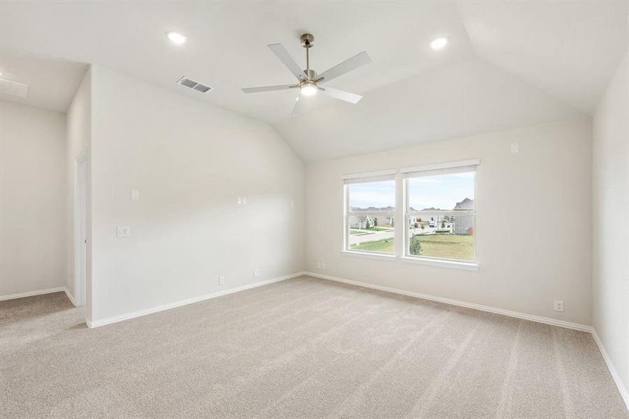 Spacious, unfurnished interior of a new home in Glenwood Meadows, Argyle (Image 34). Spacious, unfurnished interior of a new home in Glenwood Meadows, Argyle (Image 34).