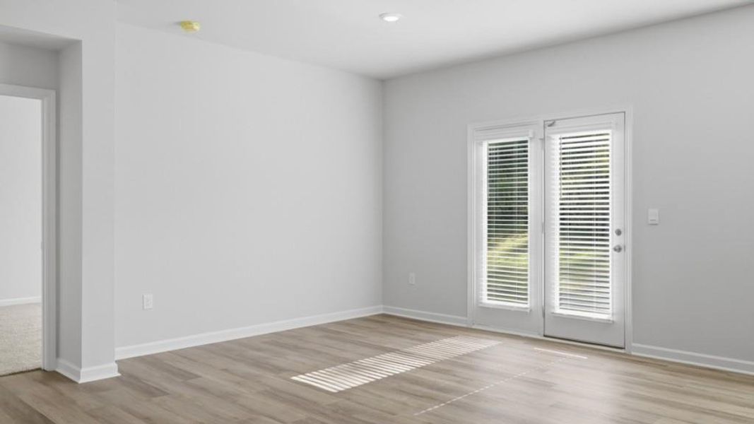 Spacious, unfurnished interior of a new home in Oconee Overlook, Gainesville (Image 27). Spacious, unfurnished interior of a new home in Oconee Overlook, Gainesville (Image 27).