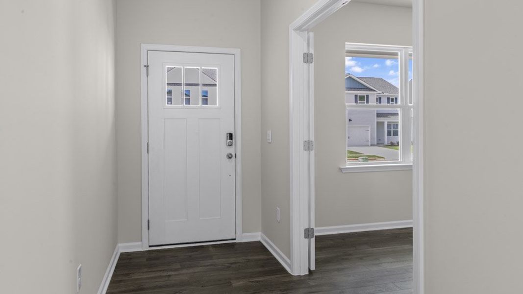 Spacious, unfurnished interior of a new home in Westerly, Lillington (Image 10).