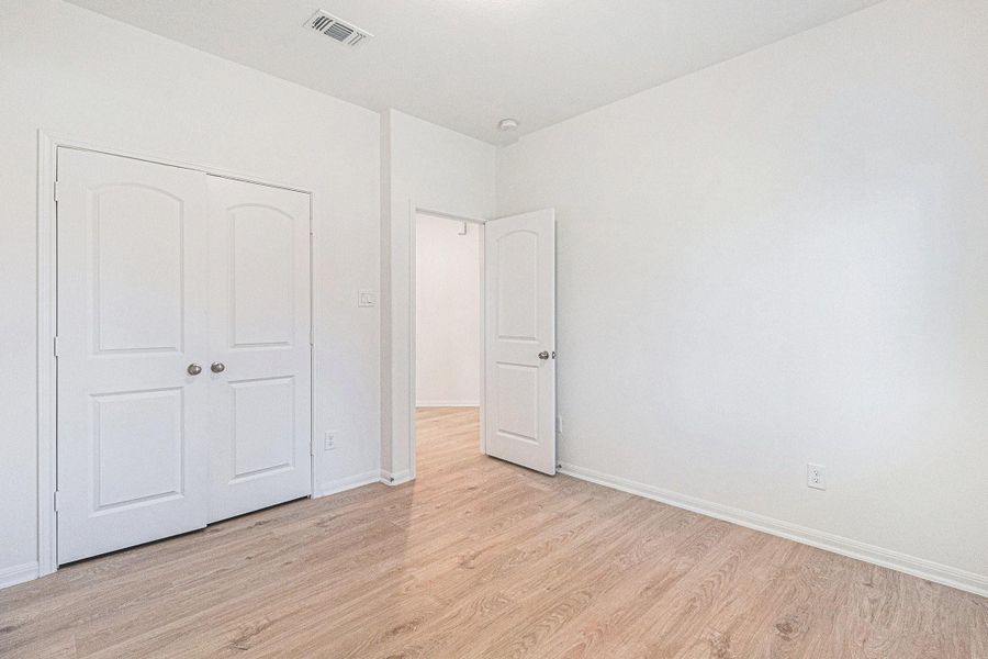 Spacious, unfurnished interior of a new home in Columbia Lakes, West Columbia (Image 29). Spacious, unfurnished interior of a new home in Columbia Lakes, West Columbia (Image 29).