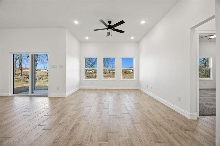 Spacious, unfurnished interior of a new home in , West Tawakoni (Image 20). Spacious, unfurnished interior of a new home in , West Tawakoni (Image 20).