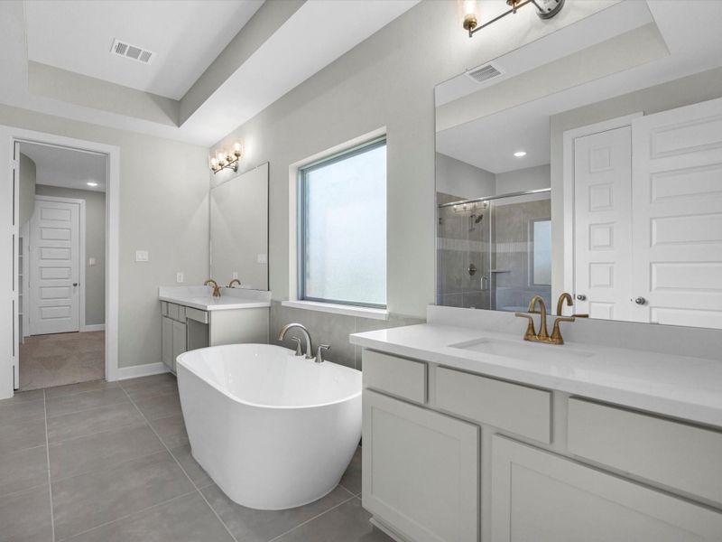 Representative image. Features, specifications, selections and colors may vary.