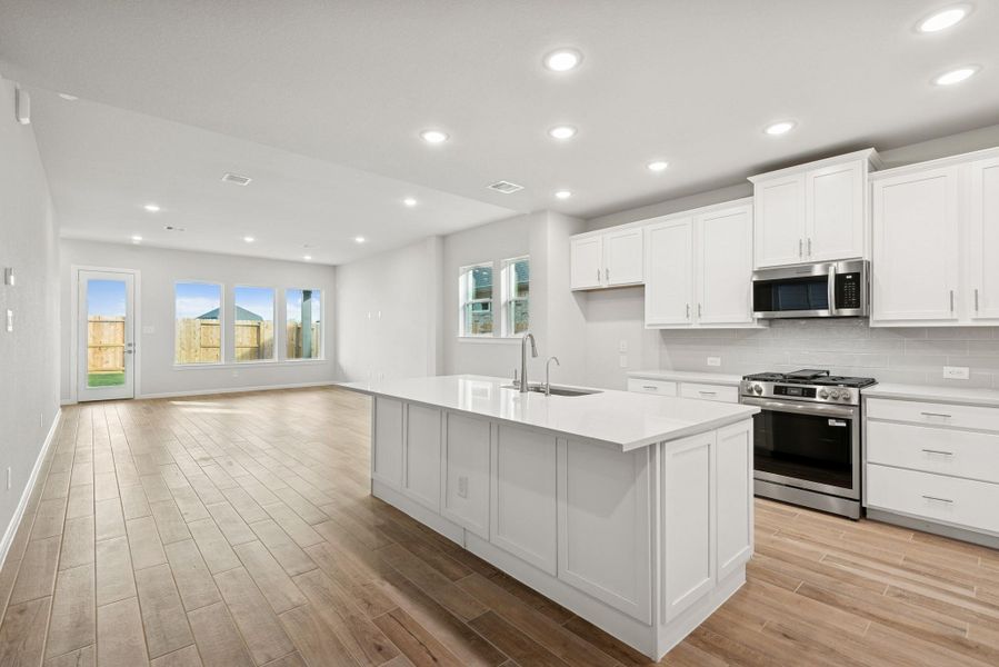 Furnished interior view inside a new home in Jubilee, Hockley (Image 14).