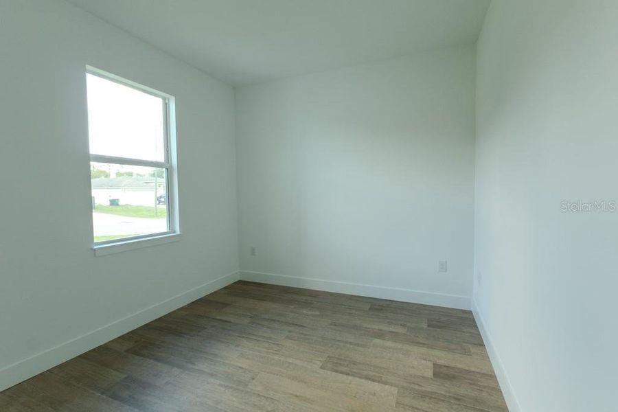 Spacious, unfurnished interior of a new home in , North Port (Image 11).