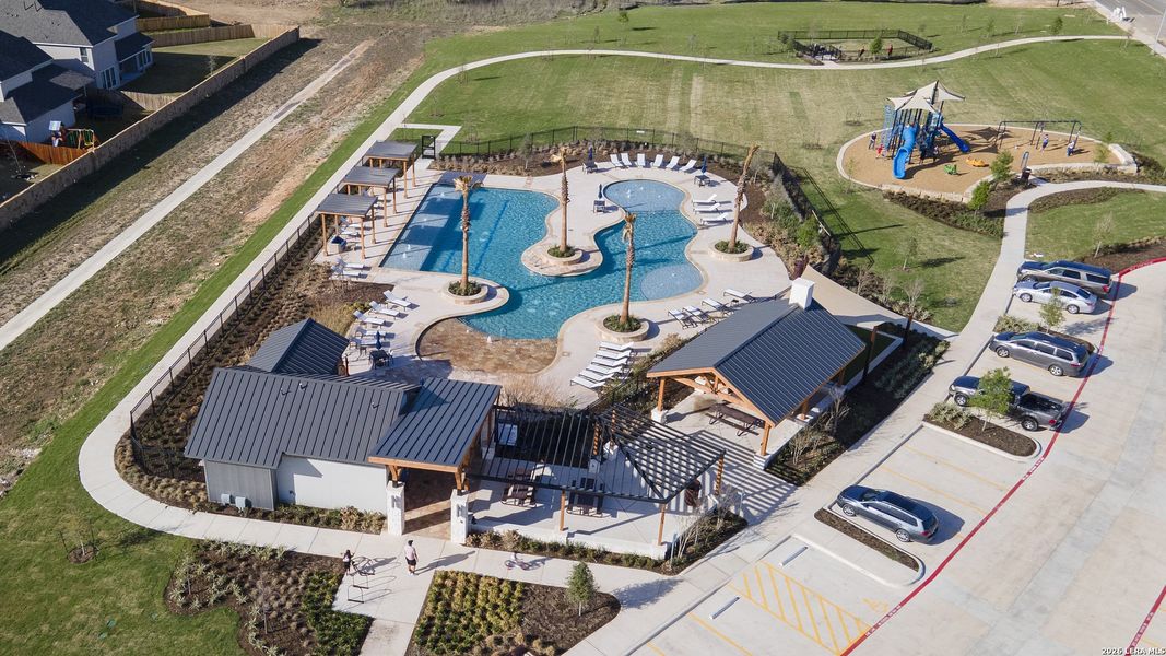 Community amenities in Kallison Ranch, San Antonio (Image 17).