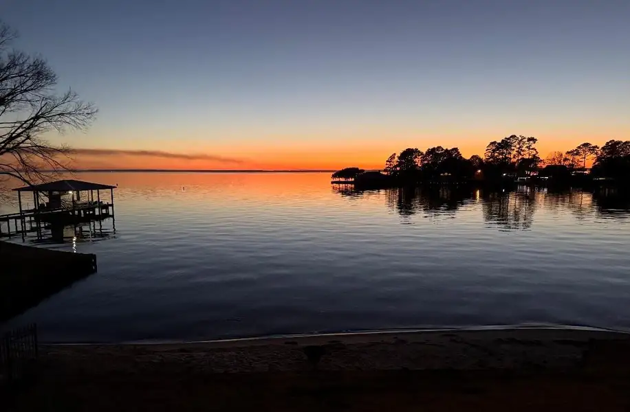 Natural landscape and outdoor views near  in Onalaska (Image 5).