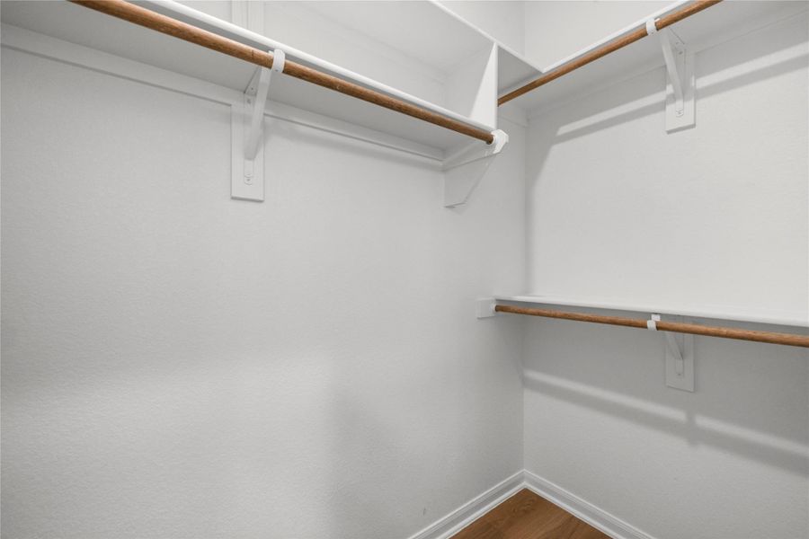 Spacious, unfurnished interior of a new home in , Temple (Image 22).