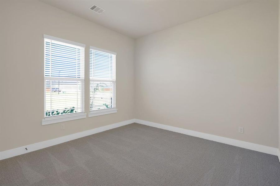 Spacious, unfurnished interior of a new home in Springside Estates II, Waxahachie (Image 18). Spacious, unfurnished interior of a new home in Springside Estates II, Waxahachie (Image 18).