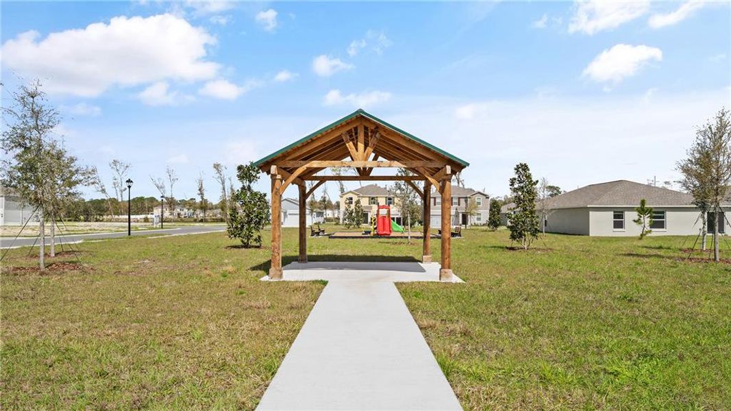 Community amenities in Oak Hammock, Deland (Image 20).