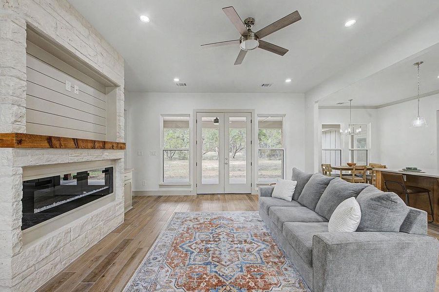 Furnished interior view inside a new home in , Wimberley (Image 15).