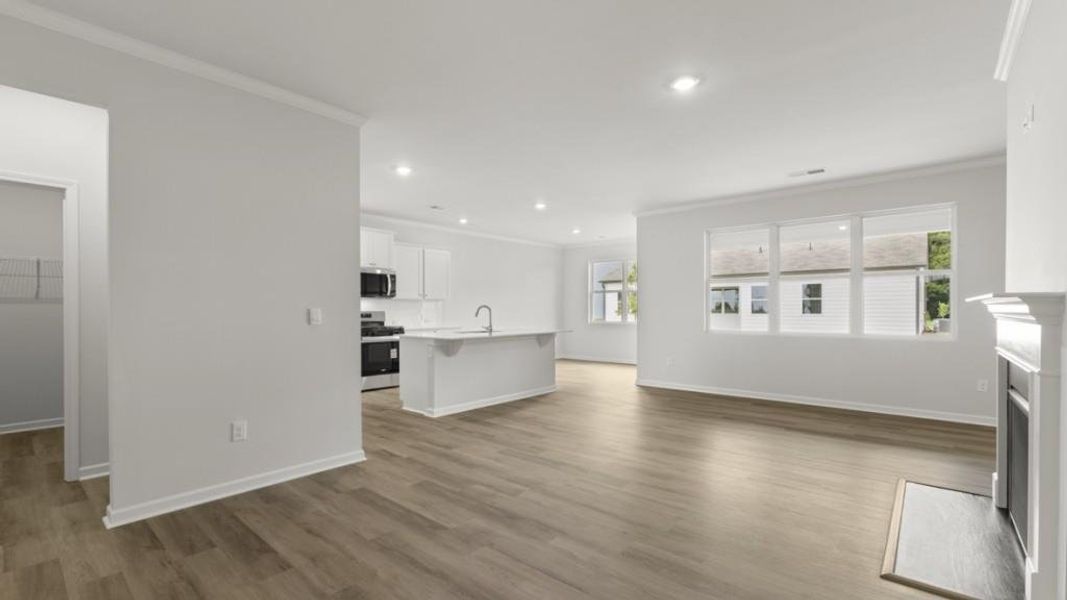 Spacious, unfurnished interior of a new home in Liberty Crossing, Braselton (Image 19).