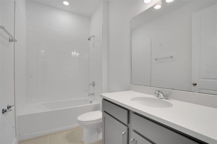 Furnished interior view inside a new home in Reserve at Hammock Oaks, Lady Lake (Image 6).