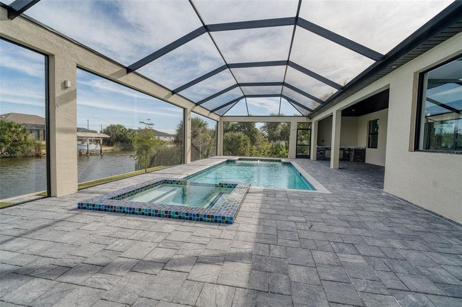 Exterior details and patio area of a home in , Port Charlotte (Image 32).