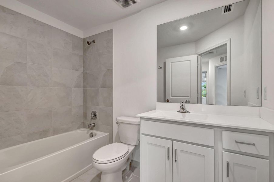 Furnished interior view inside a new home in , Lake Worth (Image 5).